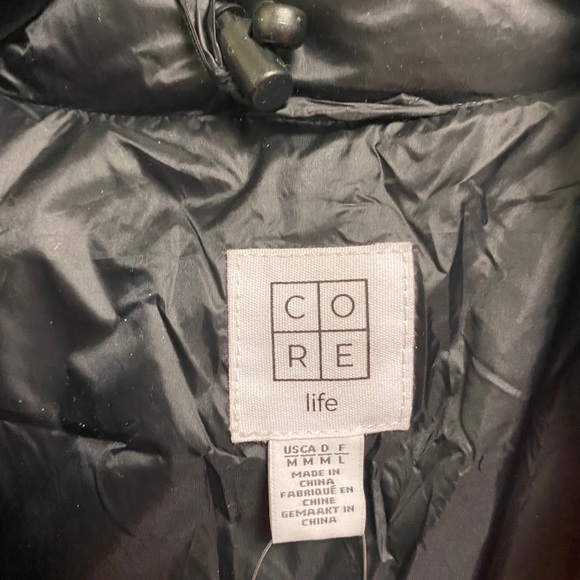 Puffer Jacket 100% Down Never Worn With Tags - Picture 2 of 6